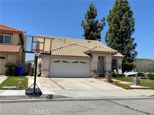 Detail Gallery Image 1 of 1 For 10960 Larkspur Way, Yucaipa,  CA 92399 - 3 Beds | 2 Baths