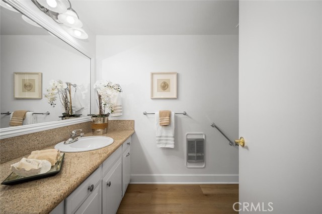 Detail Gallery Image 21 of 24 For 13400 Del Monte #1 M,  Seal Beach,  CA 90740 - 2 Beds | 2 Baths
