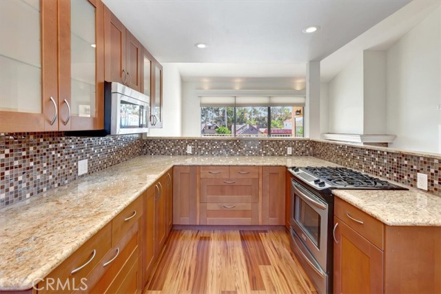 4637 Park Drive, Carlsbad CA: https://media.crmls.org/medias/86585d13-6286-4188-ad44-8ce188d44928.jpg