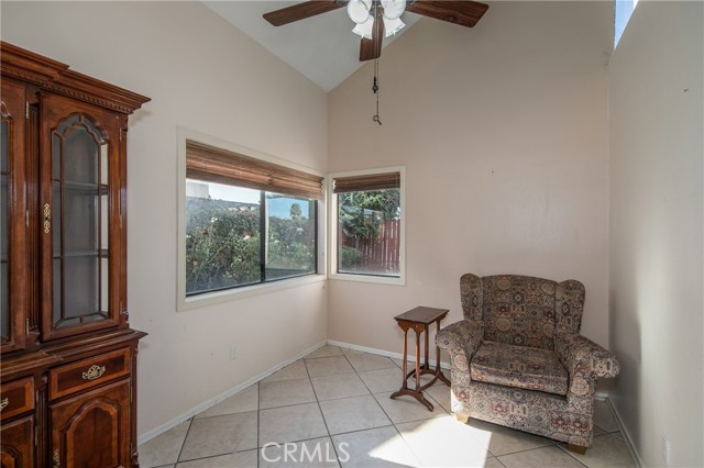 Detail Gallery Image 8 of 27 For 10764 Jasper Ave, Redlands,  CA 92374 - 3 Beds | 2/1 Baths