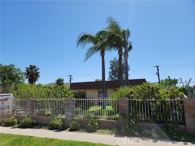 Image 2 for 1611 Kendall Dr, San Bernardino, CA 92407