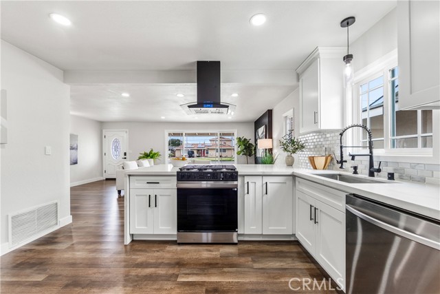 5472 Santa Gertrudes, Garden Grove CA: https://media.crmls.org/medias/8658eabf-c266-40bf-83fe-388b3abe4268.jpg