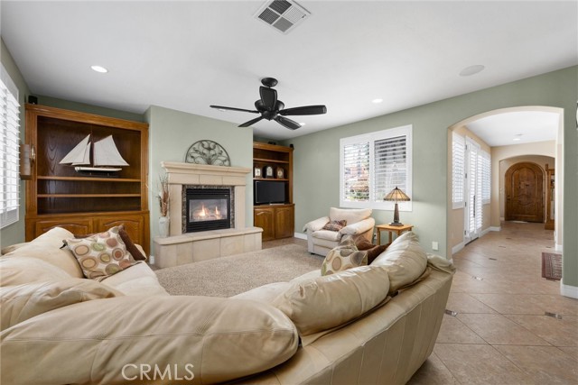 Detail Gallery Image 22 of 52 For 5200 Doble Aguila Way, Bakersfield,  CA 93306 - 4 Beds | 2/1 Baths