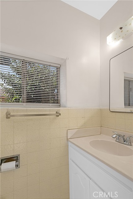 Detail Gallery Image 15 of 37 For 234 & 236 W.12th Street St, San Pedro,  CA 90731 - – Beds | – Baths