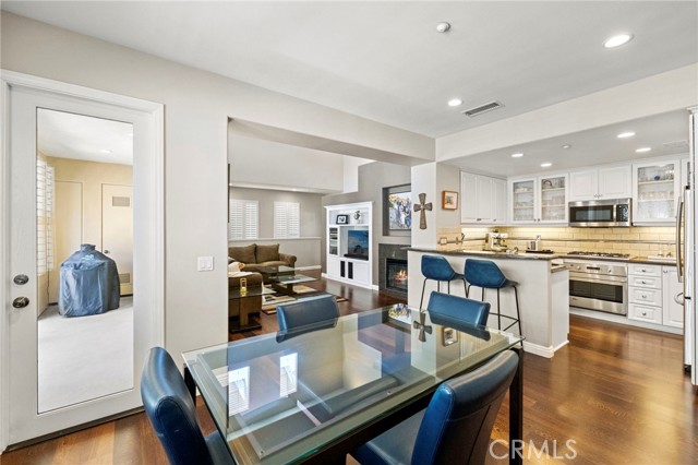 Detail Gallery Image 13 of 32 For 234 Lonetree, Irvine,  CA 92603 - 2 Beds | 2 Baths