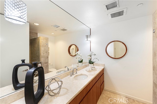 Detail Gallery Image 24 of 43 For 1569 N Coast #3,  Laguna Beach,  CA 92651 - 2 Beds | 2 Baths