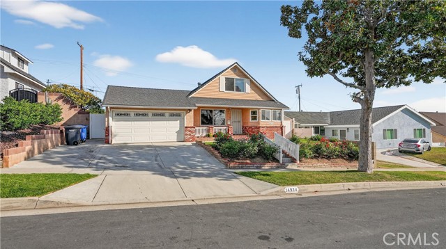 Image 22 of 62 For 14934 Lofthill