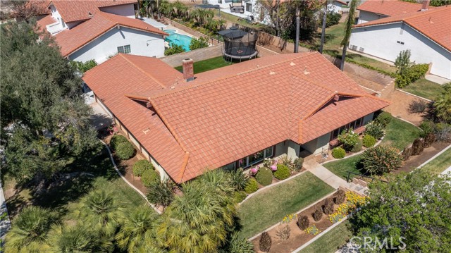 Detail Gallery Image 35 of 42 For 1330 Candela St, Redlands,  CA 92373 - 3 Beds | 2 Baths