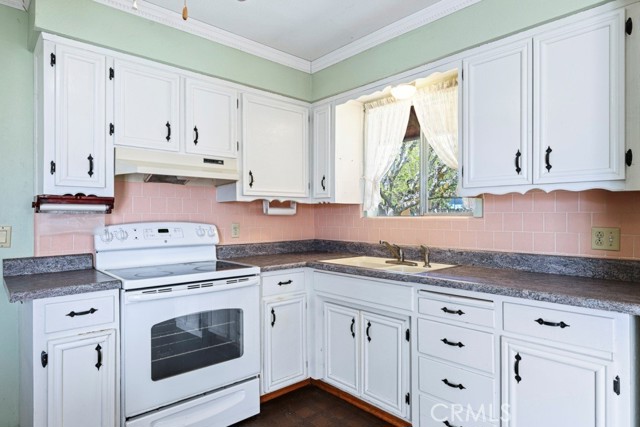 Detail Gallery Image 12 of 34 For 459 Roosevelt St, Coalinga,  CA 93210 - 3 Beds | 2 Baths