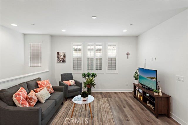 Detail Gallery Image 8 of 28 For 163 Pinkerton Ln, La Habra,  CA 90631 - 2 Beds | 2/1 Baths
