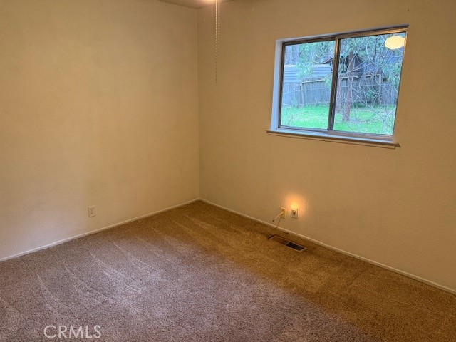 Detail Gallery Image 8 of 14 For 14697 Bridgeport, Magalia,  CA 95954 - 2 Beds | 1 Baths