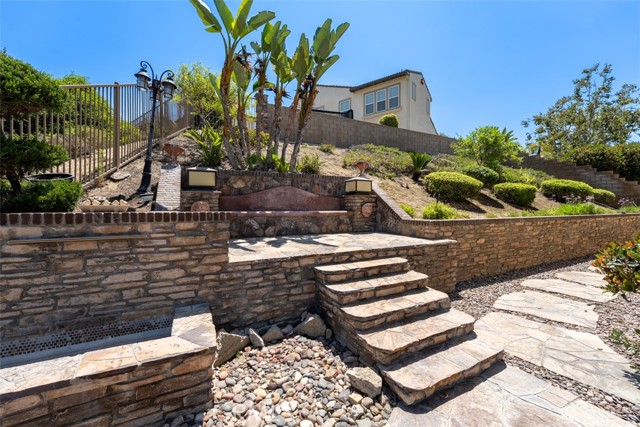 2889 Muir Trail Drive, Fullerton CA: https://media.crmls.org/medias/8660fee1-37fc-4dd4-84e4-949487611c54.jpg