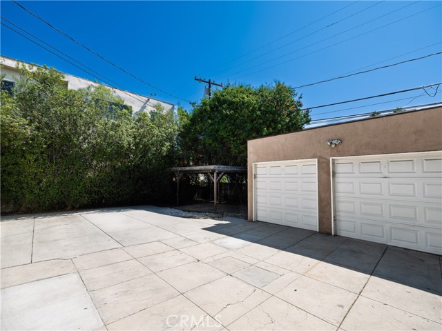Detail Gallery Image 17 of 19 For 7656 Fountain Ave, West Hollywood,  CA 90046 - 2 Beds | 2 Baths