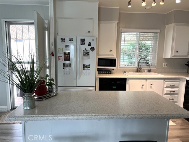 Detail Gallery Image 18 of 36 For 2550 Pacific Cosst Hwy. #167, Torrance,  CA 90505 - 2 Beds | 2 Baths