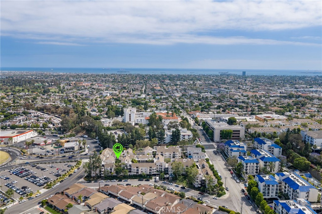 https://media.crmls.org/medias/8662a612-62cb-4414-bc8e-860f6596ebe8.jpg?preset=X-Large