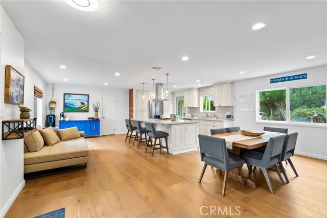 1161 Ravencrest Road, North Tustin CA: https://media.crmls.org/medias/8662a8f0-5f0f-4880-aadd-4102706e6081.jpg