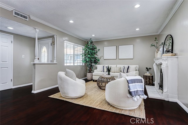 Detail Gallery Image 5 of 34 For 312 N Prospect Ave, Redondo Beach,  CA 90277 - – Beds | – Baths