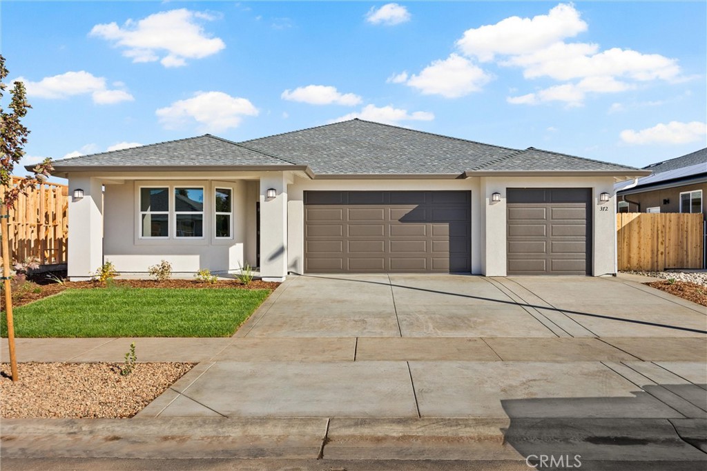 372 Bainbridge