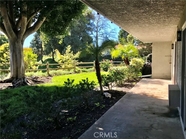 Detail Gallery Image 16 of 20 For 3354 Monte Hermoso #B,  Laguna Woods,  CA 92637 - 2 Beds | 2 Baths