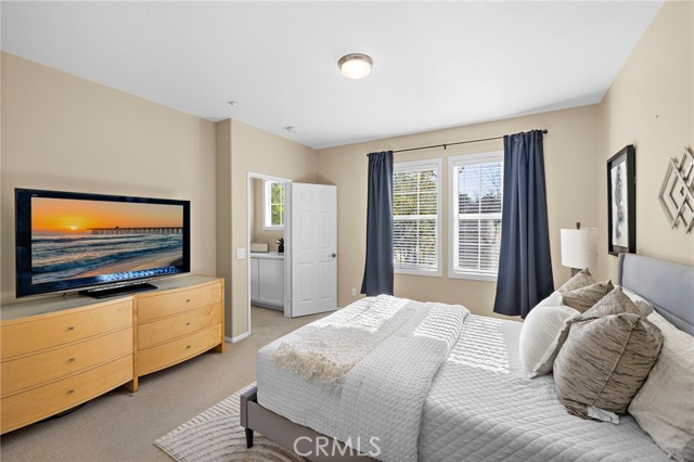 Detail Gallery Image 13 of 32 For 25 Corbin, Ladera Ranch,  CA 92694 - 2 Beds | 2/1 Baths