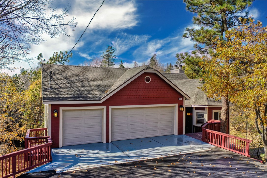 Detail Gallery Image 1 of 1 For 1216 Golden Rule Ln, Lake Arrowhead,  CA 92352 - 4 Beds | 2/1 Baths