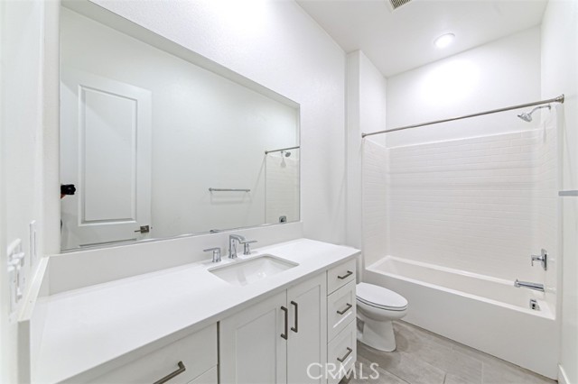 Detail Gallery Image 22 of 56 For 27503 Golden Currant, Valencia,  CA 91381 - 5 Beds | 4/1 Baths