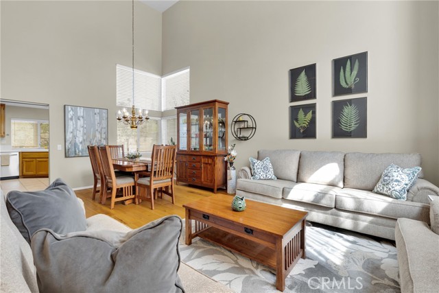 Detail Gallery Image 8 of 62 For 36563 30th St, Palmdale,  CA 93550 - 4 Beds | 3 Baths
