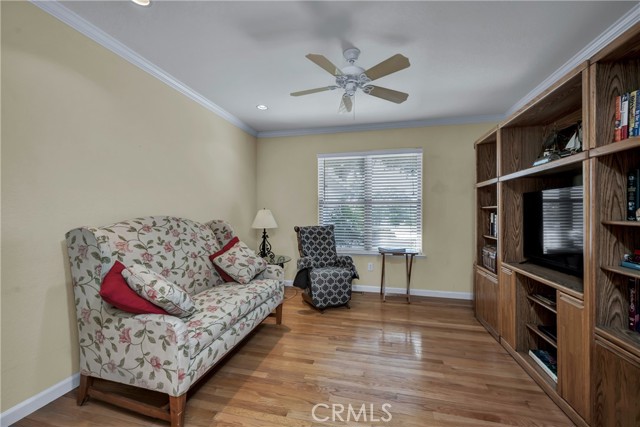 Detail Gallery Image 13 of 31 For 17120 Knollview Dr, Hidden Valley Lake,  CA 95467 - 3 Beds | 2 Baths