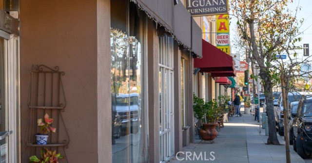219 Redondo Avenue, Long Beach CA: https://media.crmls.org/medias/8665a30c-2975-46c2-9d8a-e7dd55646560.jpg