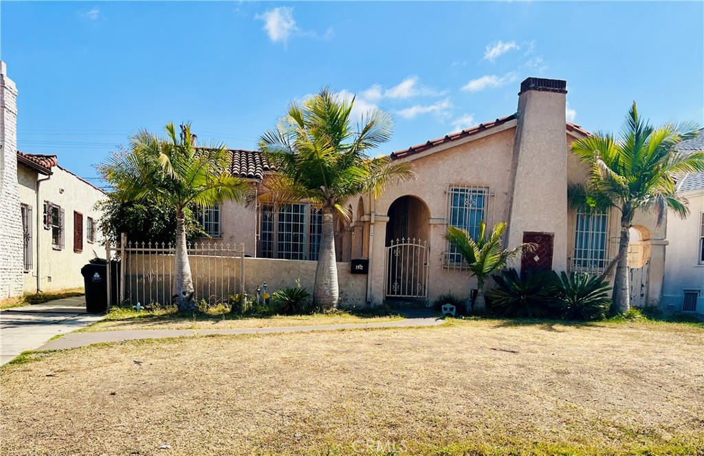 1912 W 76th Street