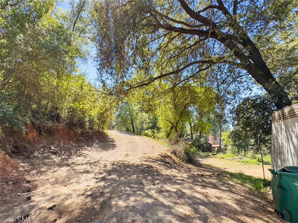 https://media.crmls.org/medias/86660fd5-b11b-4813-85b4-02e0cd1cd481.jpg?preset=X-Large