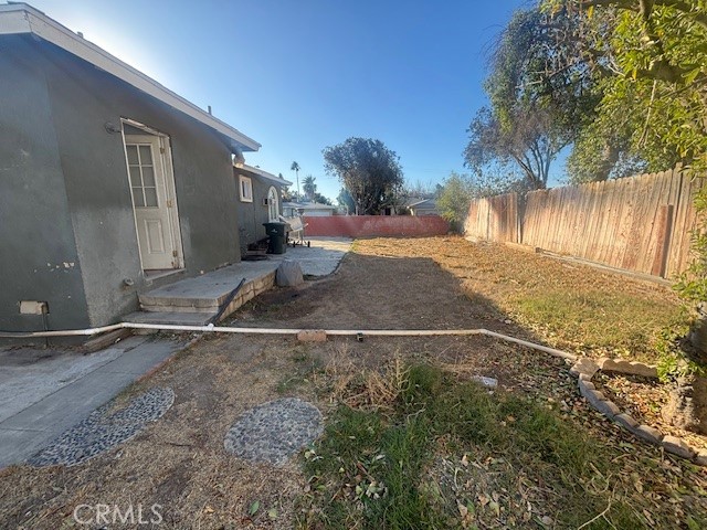 Detail Gallery Image 7 of 20 For 1919 Minnesota St, Riverside,  CA 92507 - 3 Beds | 2 Baths