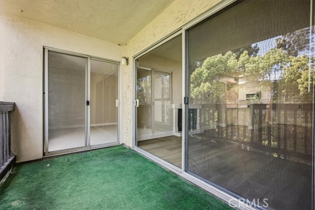 Detail Gallery Image 26 of 46 For 3310 Raintree, Culver City,  CA 90230 - 2 Beds | 2 Baths