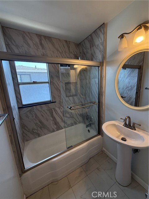 5913 Overhill Drive, Los Angeles CA: https://media.crmls.org/medias/8667a706-5ffb-4d59-a796-d421cf1a7416.jpg