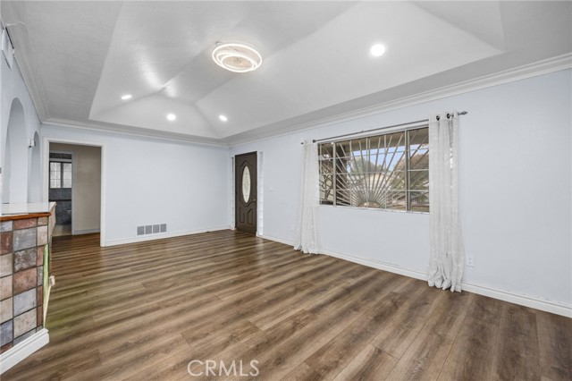 Detail Gallery Image 7 of 44 For 4227 Benham Ave, Baldwin Park,  CA 91706 - 4 Beds | 2 Baths