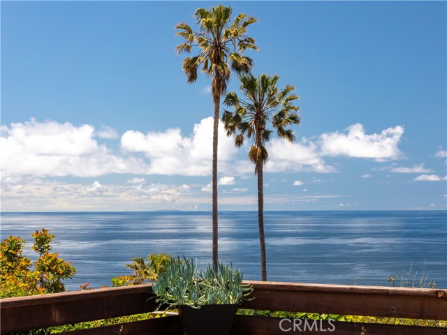 Beautiful views to the West and NorthWest with cool ocean breeze looking at Santa Barbara Island where the sun sets directly behind in the Winter Solstice