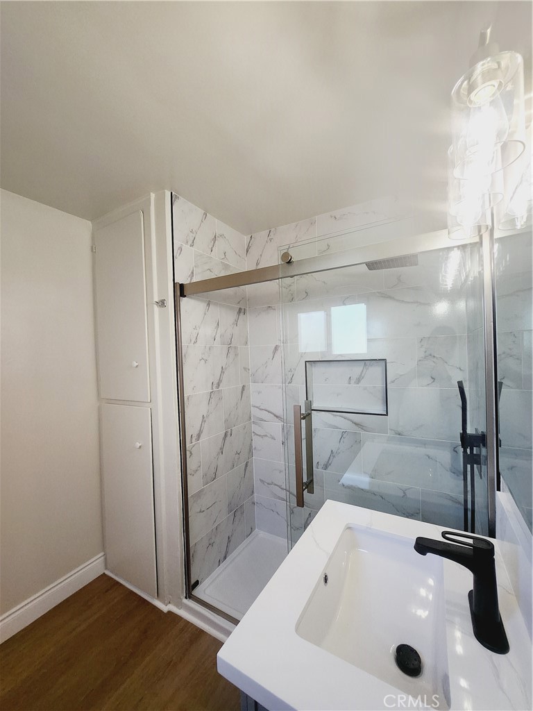 MLS #OC25249386 image #9