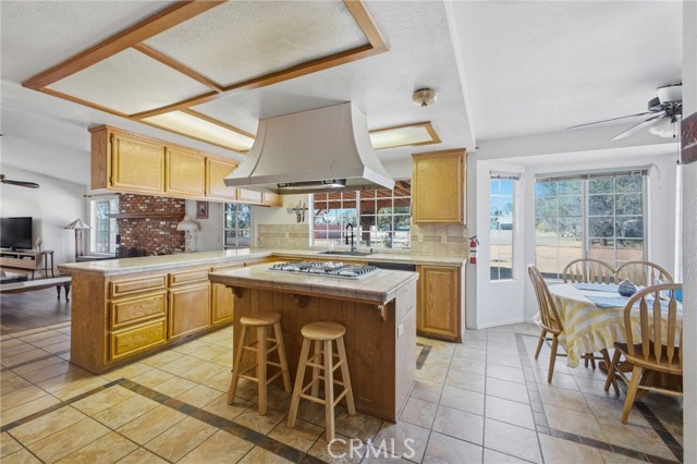 Detail Gallery Image 18 of 57 For 19992 Covell, Riverside,  CA 92508 - 3 Beds | 2/1 Baths