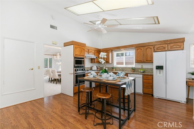 7008 Willowtree Drive, Rancho Palos Verdes, California 90275, 3 Bedrooms Bedrooms, ,1 BathroomBathrooms,Residential,Sold,Willowtree,PV22203496