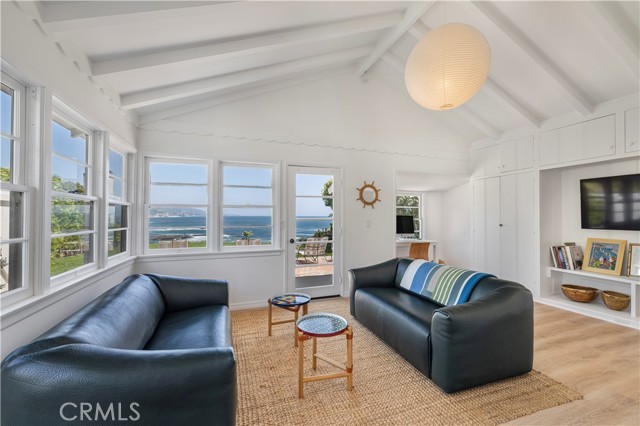 Detail Gallery Image 5 of 26 For 1041 Marine Dr, Laguna Beach,  CA 92651 - 0 Beds | 1 Baths