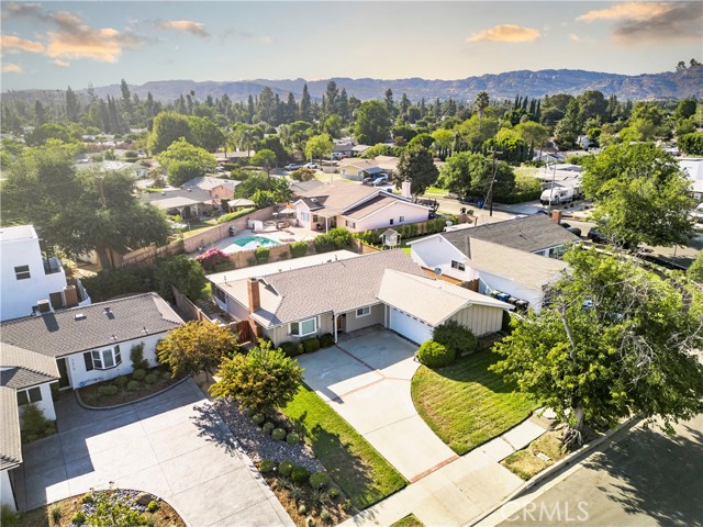 7323 Kentland Avenue, West Hills CA: https://media.crmls.org/medias/866dc4c1-824a-47d9-a57d-3333748d6502.jpg
