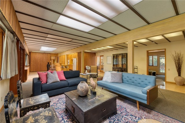 Detail Gallery Image 3 of 54 For 626 Montana St, Monrovia,  CA 91016 - 4 Beds | 4 Baths