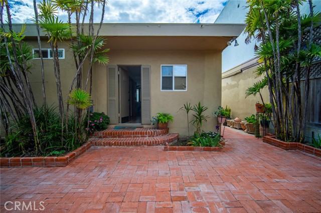 Detail Gallery Image 2 of 31 For 1025 S Coast Hwy a,  Laguna Beach,  CA 92651 - 0 Beds | 1 Baths