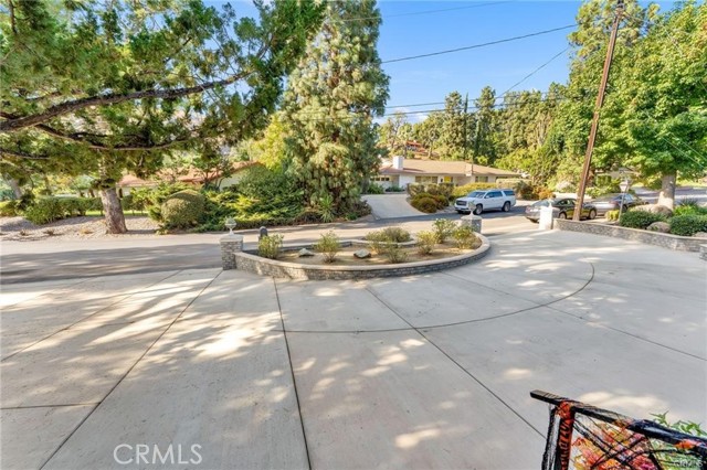 Detail Gallery Image 4 of 73 For 1146 Sandhurst Ln, La Verne,  CA 91750 - 6 Beds | 4 Baths