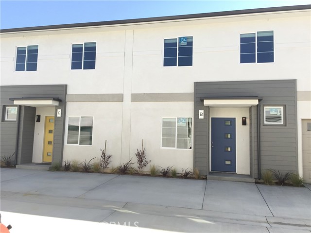 Detail Gallery Image 1 of 18 For 1837 Fruitvale Ave, South El Monte,  CA 91733 - 3 Beds | 2/1 Baths