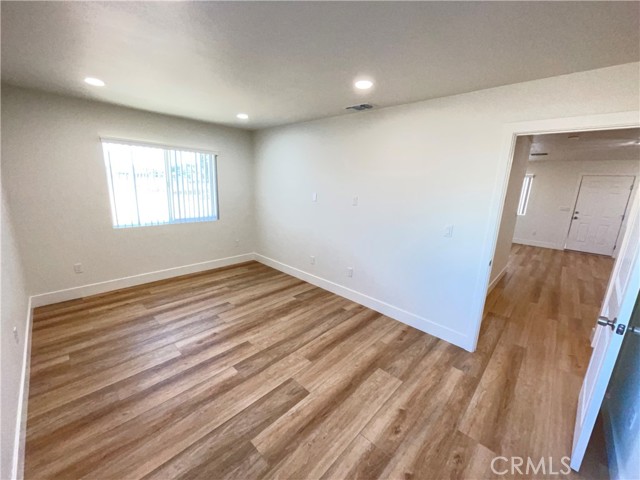 Detail Gallery Image 9 of 23 For 15484 Cheyenne Rd #2,  Apple Valley,  CA 92307 - 2 Beds | 1 Baths