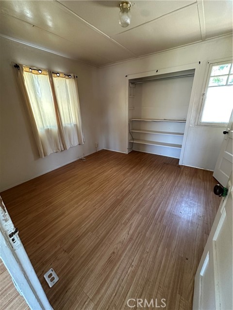 335 Wolff Street, Oxnard CA: https://media.crmls.org/medias/866ffe46-f25b-4e06-991e-a0623241a6a9.jpg