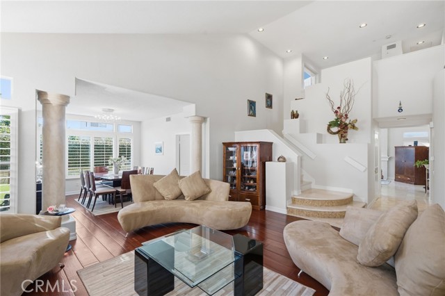 Image 5 of 42 For 9608 Seville