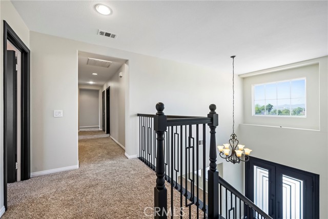 17530 Dry Run Court, Riverside CA: https://media.crmls.org/medias/867056c2-9f0a-4512-8f64-54e5d495e318.jpg