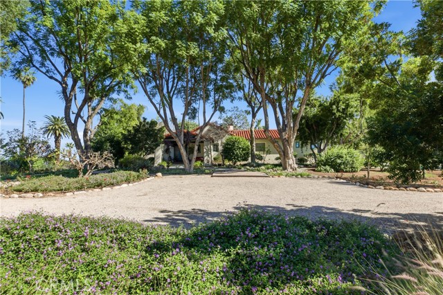 Detail Gallery Image 4 of 75 For 2855 Mcallister, Riverside,  CA 92503 - 5 Beds | 4 Baths